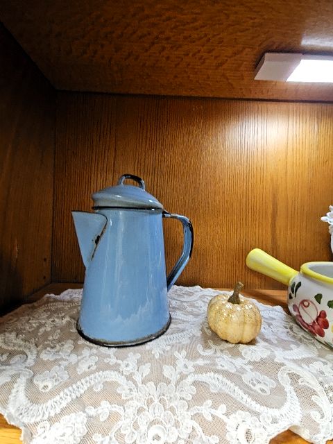 VINTAGE BLUE ENAMALWARE COFFEE POT  JC
