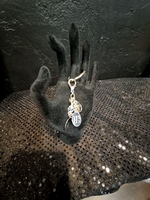 Silvertone  Peace, Promise, & Protection Angels Keychain