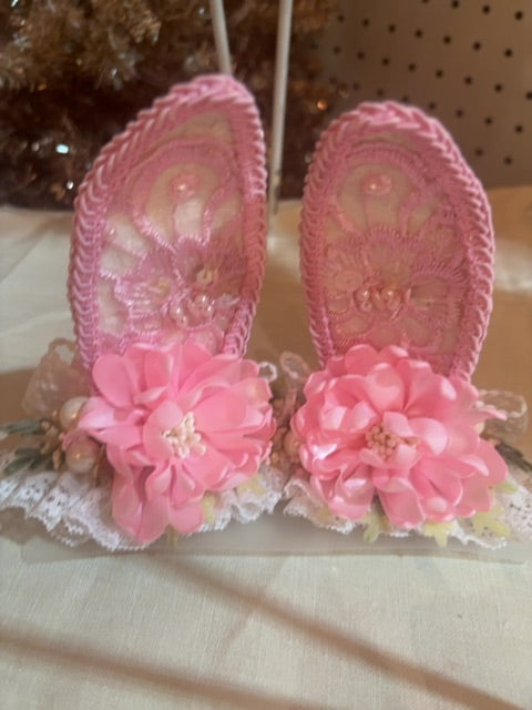 MysticalCreationsByMaira Handcrafted flower bunny clips