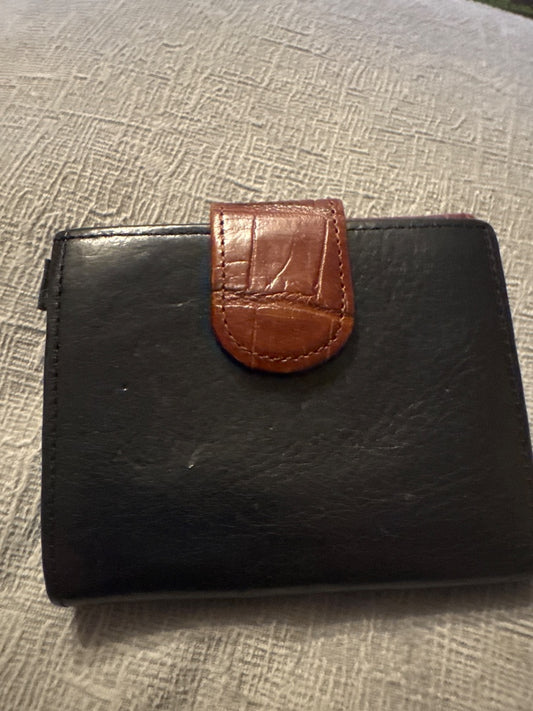 Brighton wallet
