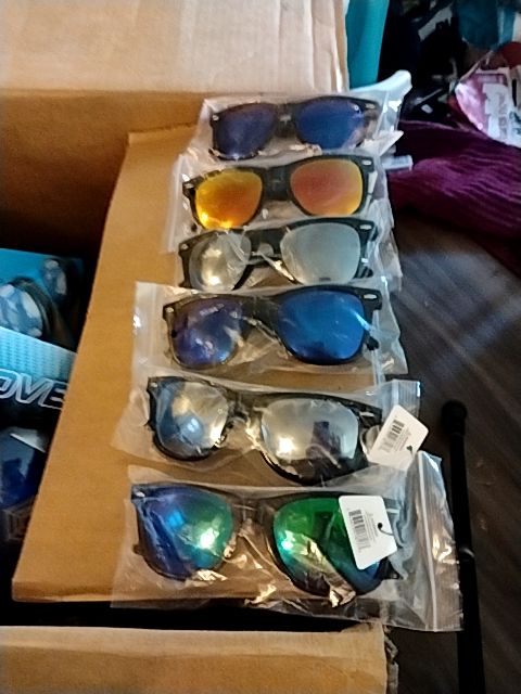 Black w multi color lens  Polarized Sunglasses