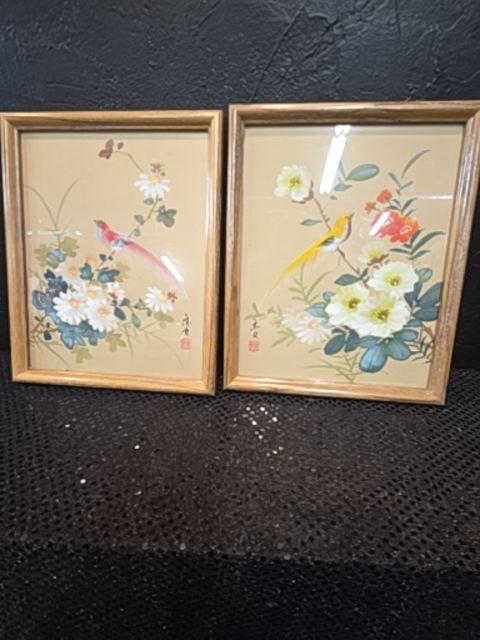 Vintage Set of 2 Framed Bird Pictures