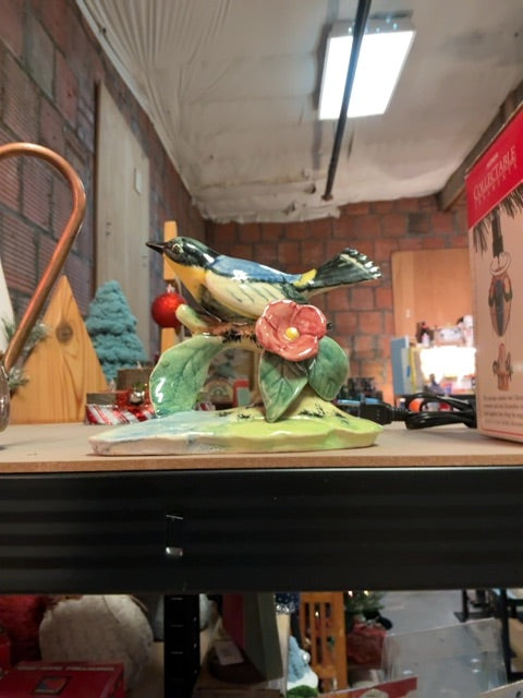 multi unknown Bird statue