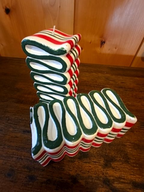 Vintage Christmas candles set of 2