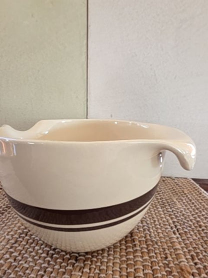 McCoy bowl 2 quart, 5" x 7.5"