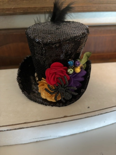 Black MysticalCreationsByMaira OOAK Spider mini tophat