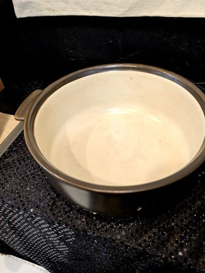 MCM Flame-Chef Japan Stoneware Handled Casserole Vented Lid