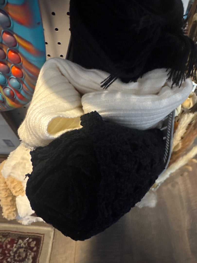 Sales scarfs