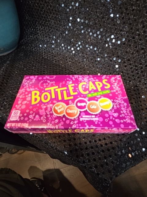 Bottle Caps Fizzy Soda Pop Hard Candy, Theater Box, 5 oz