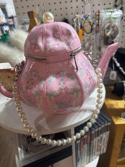 Tea pot purse