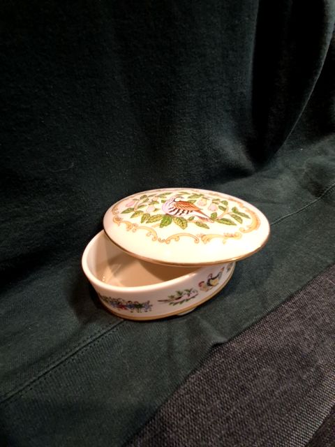 Partridge in a Pear Tree trinket box