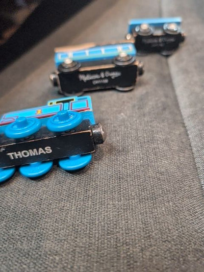 Thomas The Train & 3 Carts Toy Train