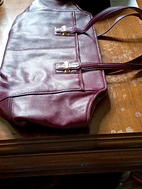 Large Coach hand bag maroon