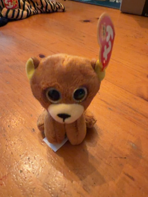 Beanie baby Henry the Kodiak Bear. With tag.