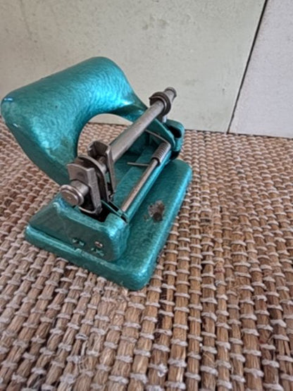 Vintage 2 hole punch