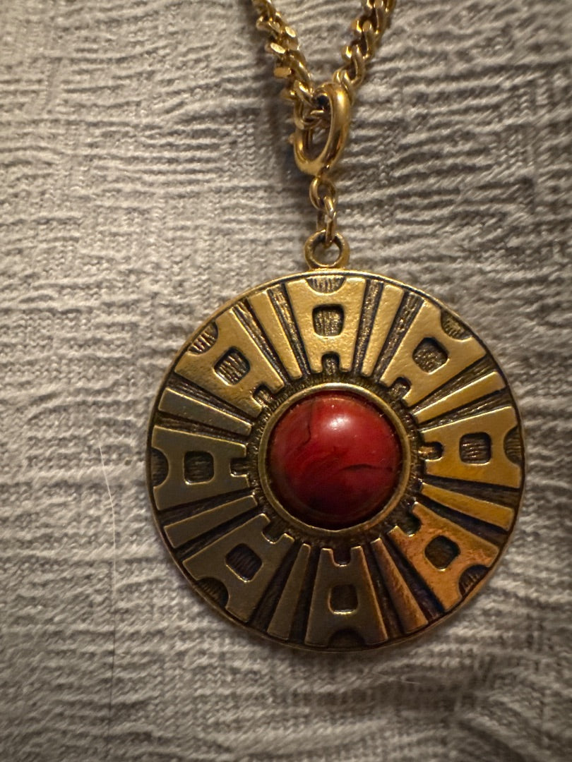 Sarah Coventry Red&Gold Medallion Necklace