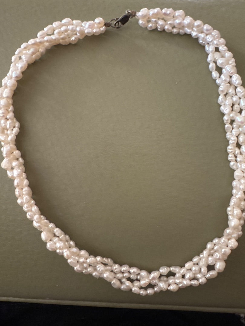 3 strand freshwater pearl choker