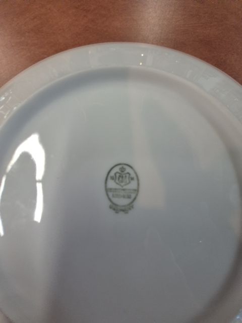 Vintage Grapes CM Hutschenreuther Hohenberg Salad Plate, 8"