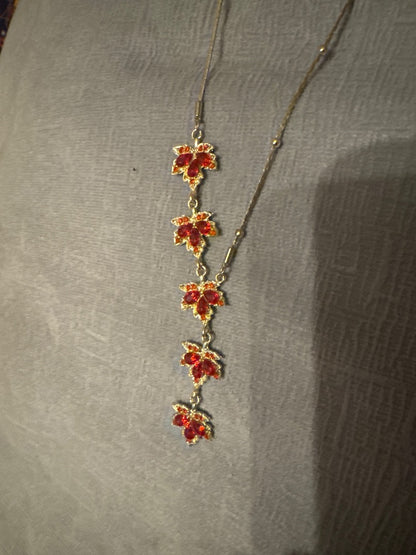 Silver tone and orange Unknown Bombshell Set