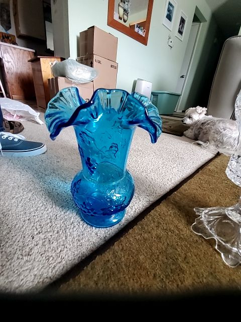 Kanawa Glass Ruffle Vase
