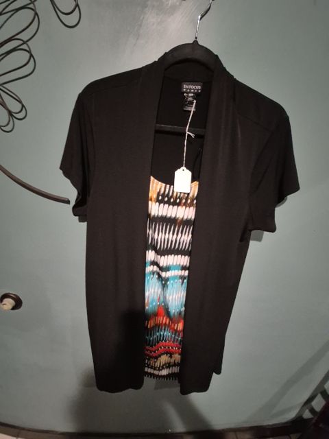 En Focus Open Cardigan w/ attached multi colored top, 16W