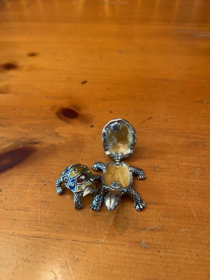 Turtle trinket box