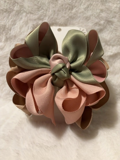 MysticalCreationsByMaira Octupus Bow