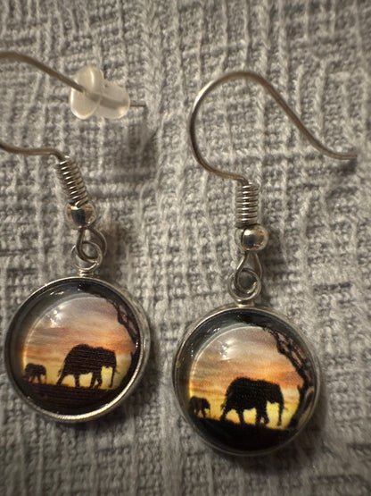 Earrings/Necklace/Bracelet Sunset Elephant Silhouette Set