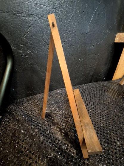 Dark Brown  Mini Wooden Easel, 8"