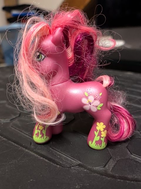 Purple Hasbro 2007 My Little Pony G3 Cheerilee Figurine, 4" x 5"