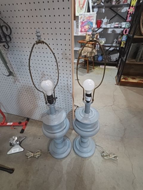 Set of 2 Blue Lamps
