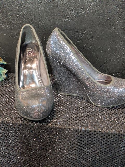 Mia Amore Silver Sparkly Wedge Heels 7 1/2
