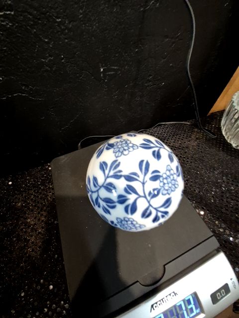 White w/Cobalt Blue  Porcelain Carpet Ball, 3"