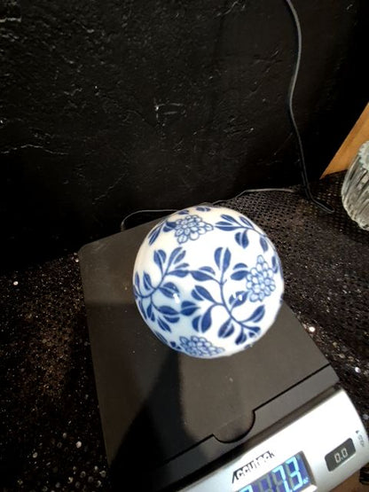 White w/Cobalt Blue  Porcelain Carpet Ball, 3"