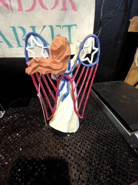 Red, White, & Blue Roman, Inc American Angel Accents "as is" missing hand, 7"