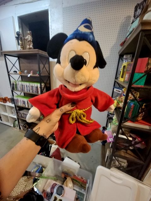 Disney Sorcerer Mickey
