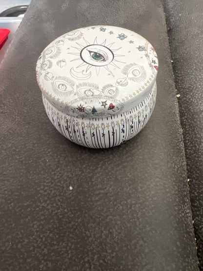 Tarot-themed candle