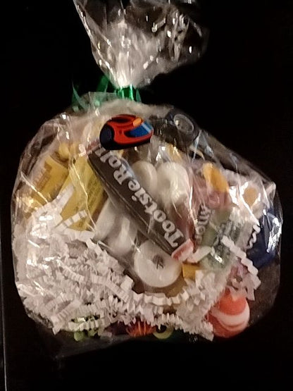 Multi in Clear Bag/Green Ribbon  Boy's Toy Gift Pack