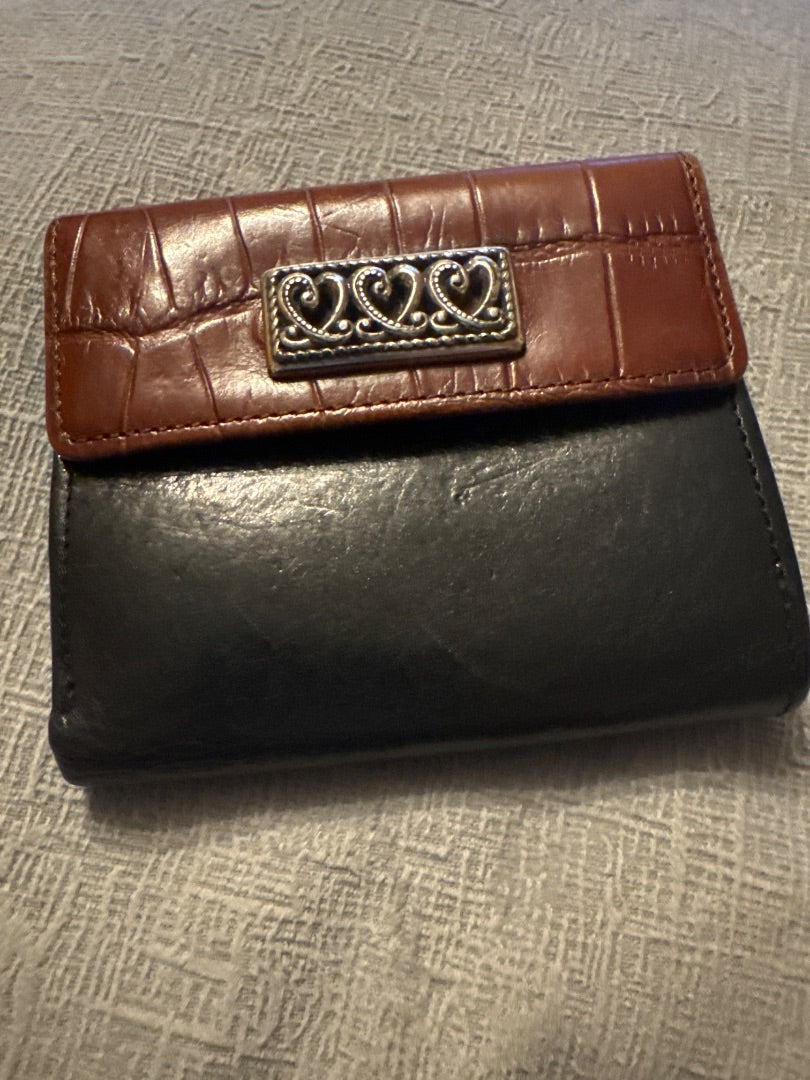 Brighton wallet