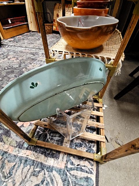 Vinatage Swedish pan litee blue JC