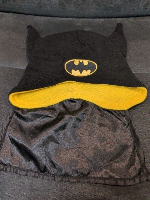 Batman Hat W/ attached mini cape Hat