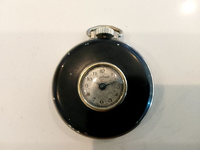 Black Case Ingersoll Small face, 16 Size