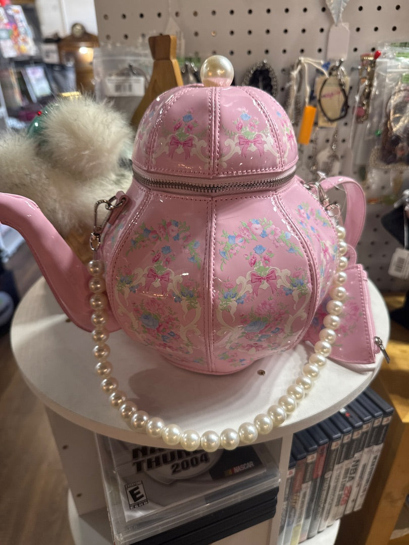 Tea pot purse