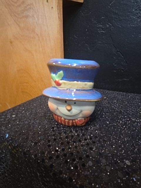 Fireside Snowman Head with Hat Stoneware Tea Light