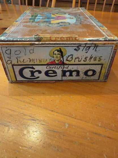 Vintage Cremo Cigar Box