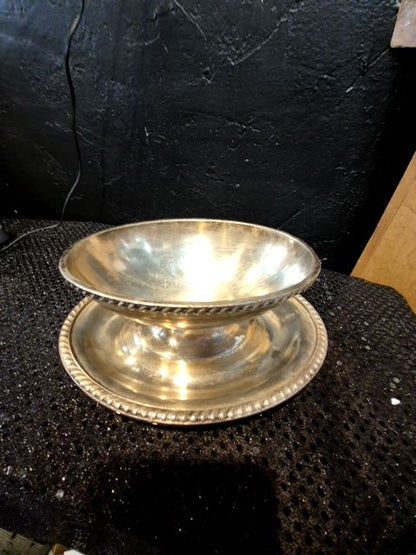 R.Wallace 0680 Silver Soldered Gravy   holder