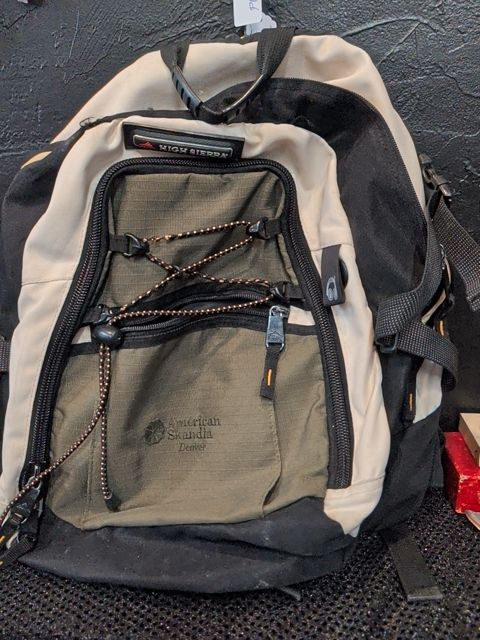 Tan & Olive HIgh Sierra