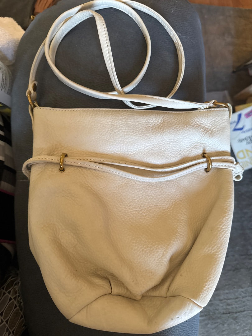 Cream HOBO Pebbled Leather Bucket Purse