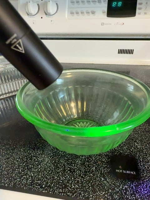 Green Anchor Hocking Bowl gliws