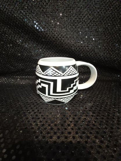 Black & White Geometric Pattern The Treasure Chest Coffee Mug, 3"